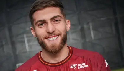 Ligue One Breakout Sparks Europe Chase Up